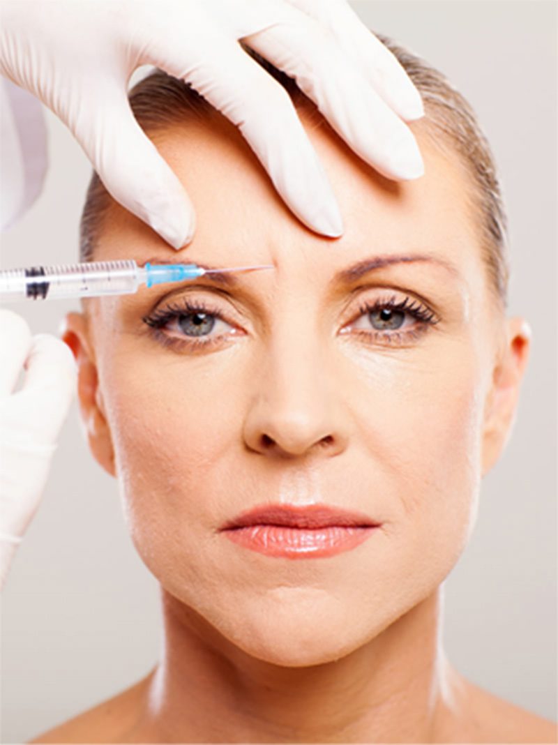 anti-wrinkle-featured Anti wrinkle treatment being performed on forehead